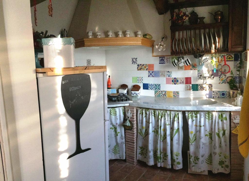 La Casina Delle Rondini Guest House Corsanico-Bargecchia Екстериор снимка