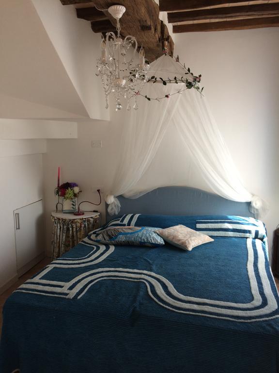 La Casina Delle Rondini Guest House Corsanico-Bargecchia Екстериор снимка