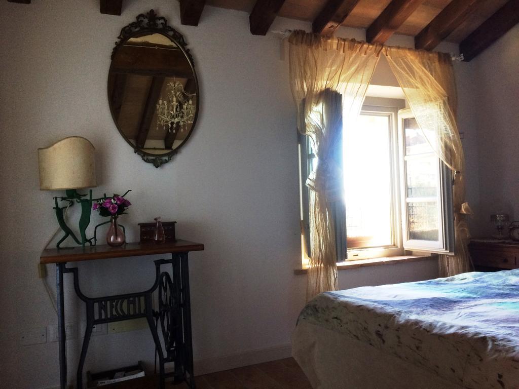 La Casina Delle Rondini Guest House Corsanico-Bargecchia Екстериор снимка
