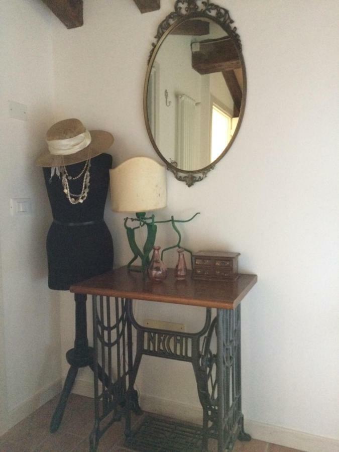 La Casina Delle Rondini Guest House Corsanico-Bargecchia Екстериор снимка